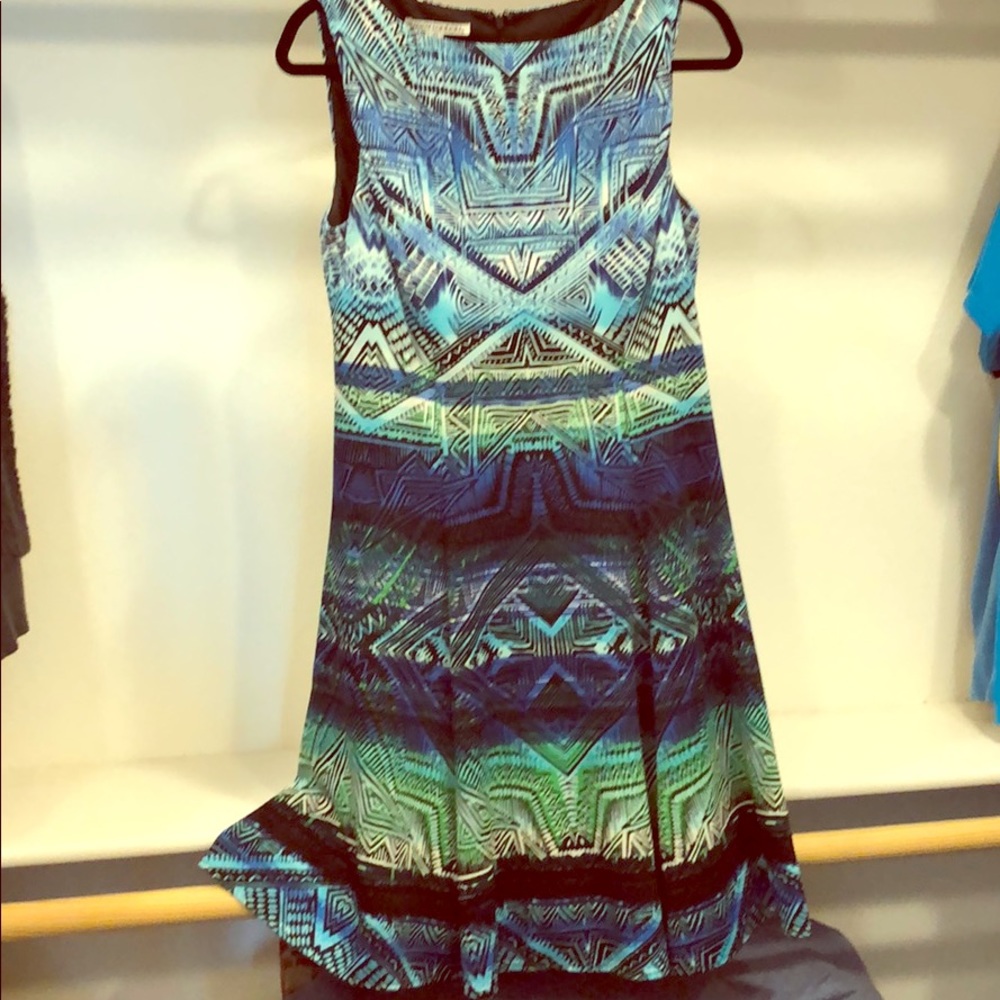 Dress barely worn.